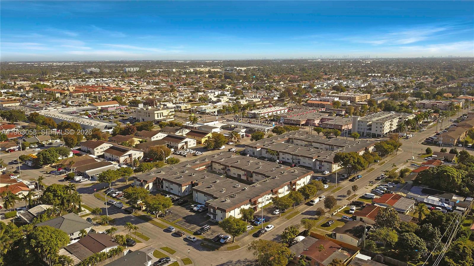 1275 W 35th St #45B Hialeah, FL 33012