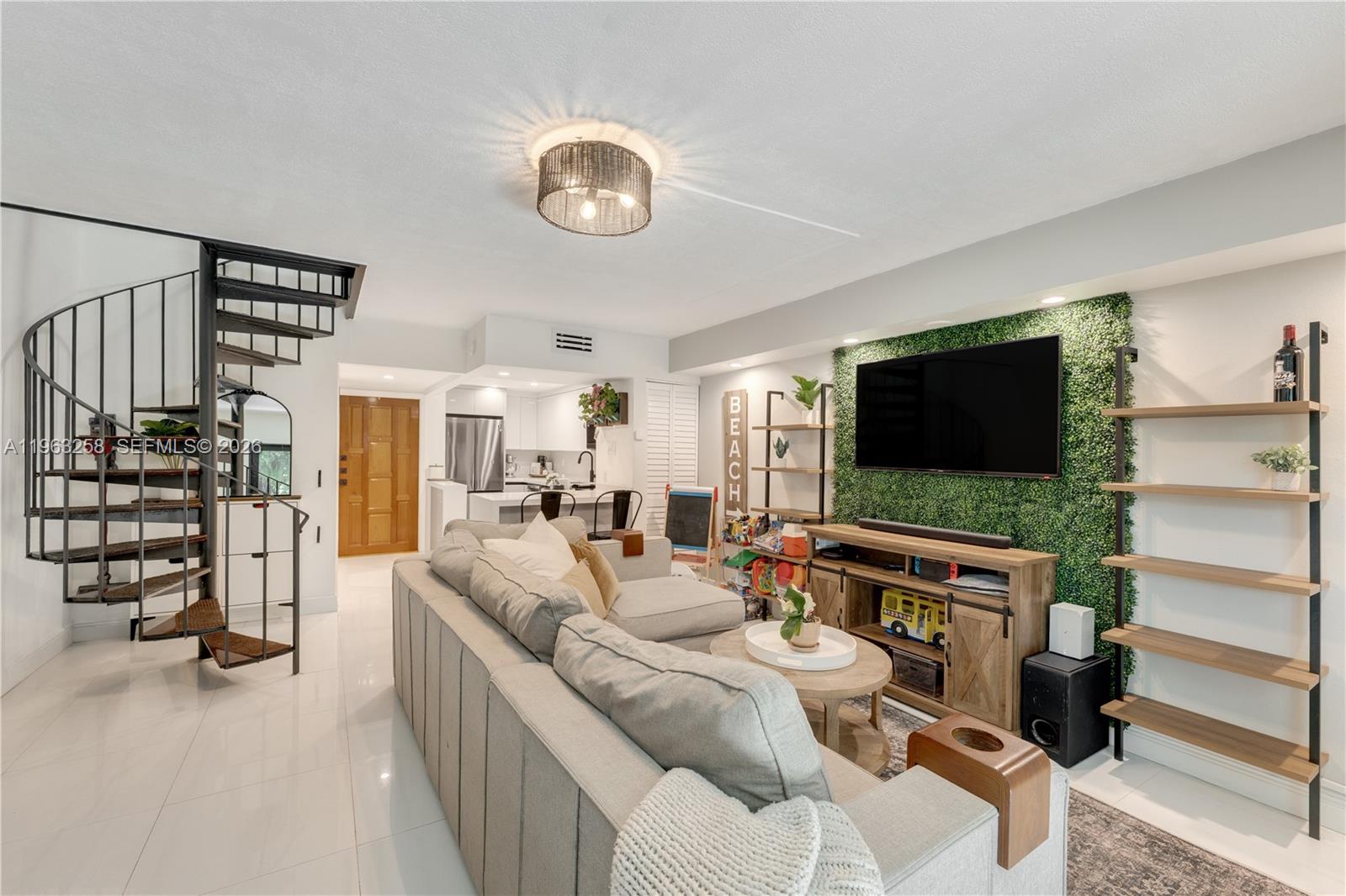 3214 W Trade Ave #III-5 Miami, FL 33133