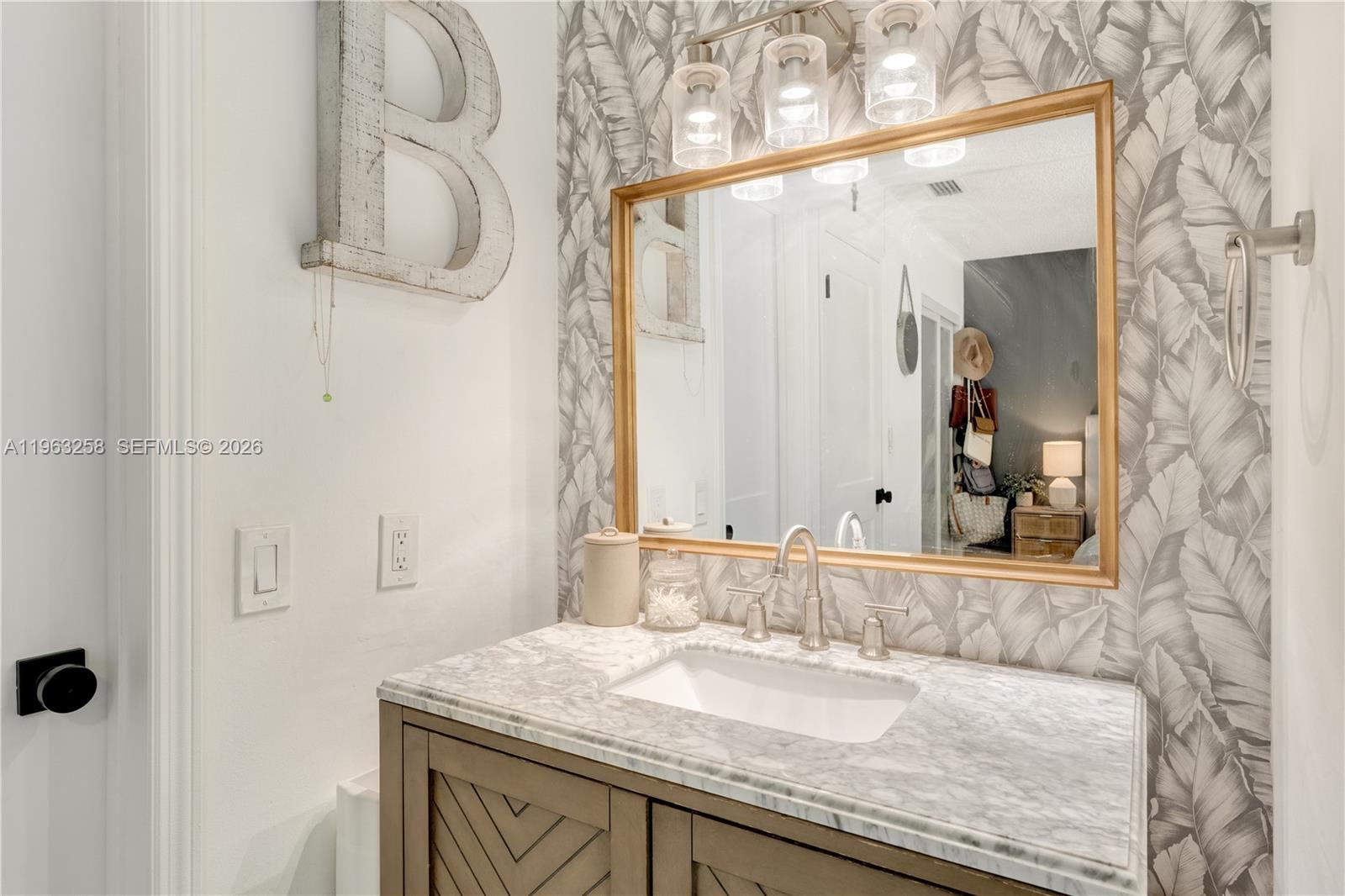 3214 W Trade Ave #III-5 Miami, FL 33133