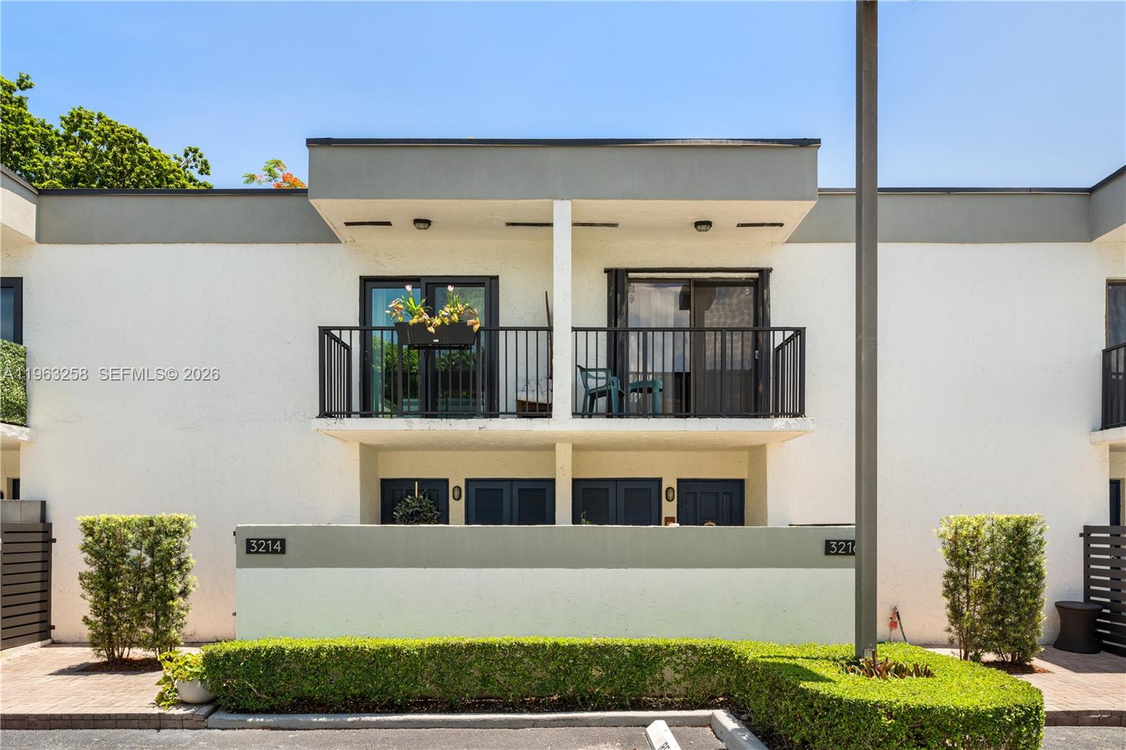 3214 W Trade Ave #III-5 Miami, FL 33133