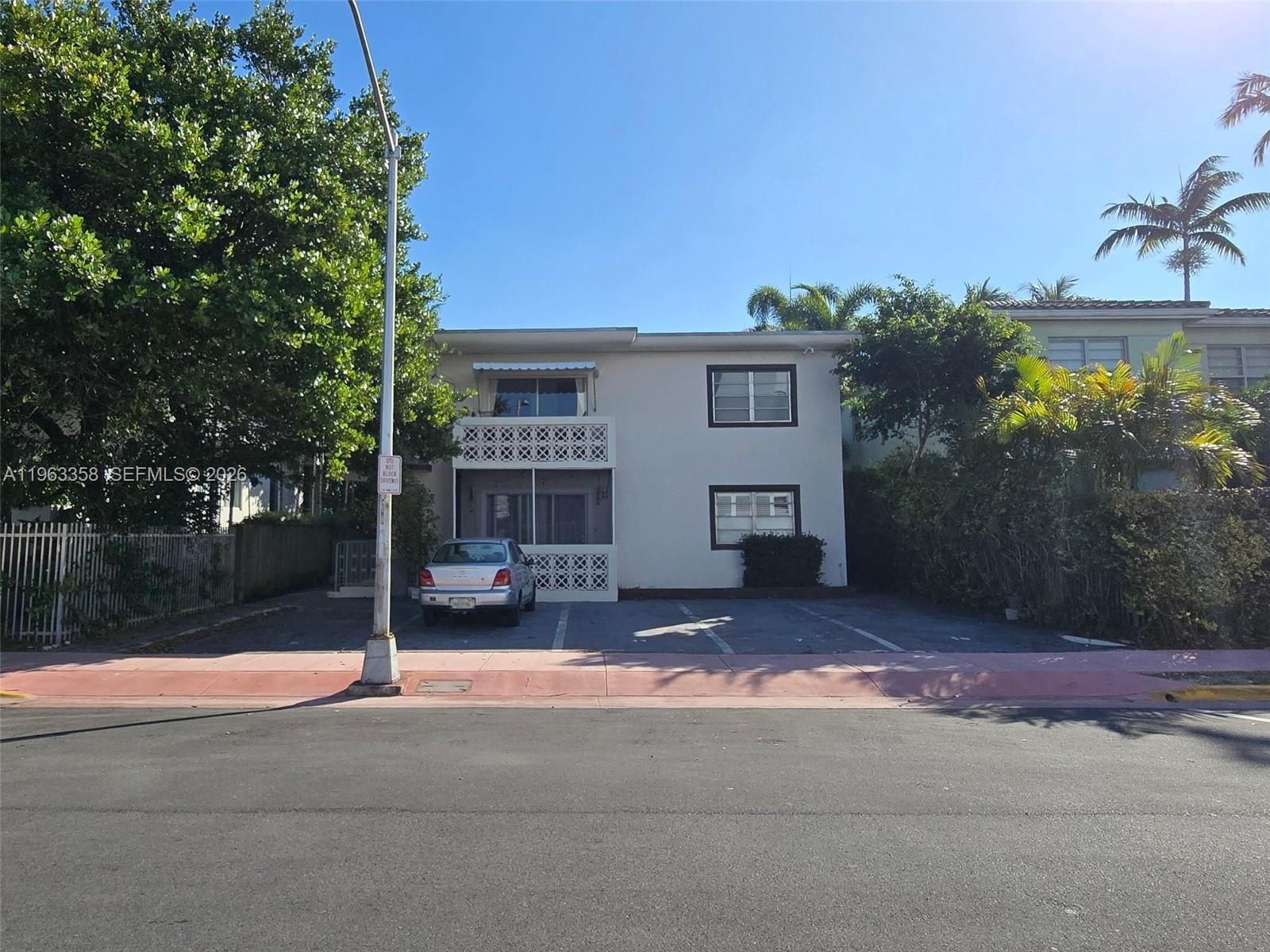 1021 Michigan Ave #9 Miami Beach, FL 33139