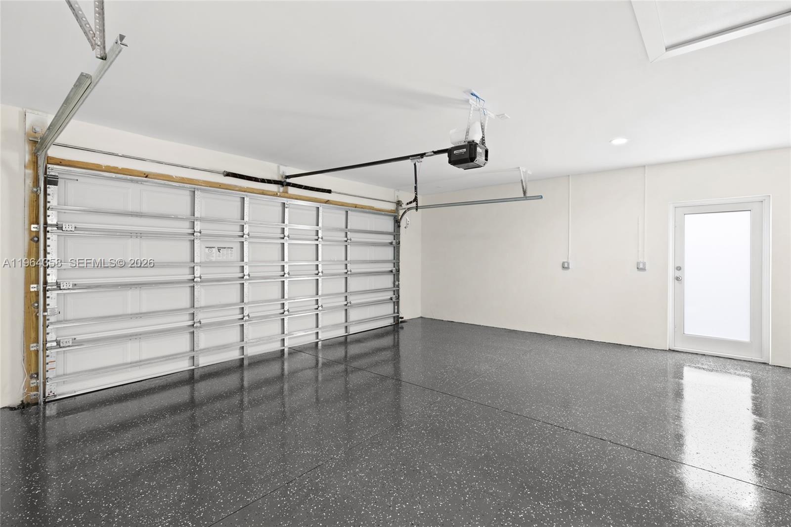 560 SW Carter Ave Port St Lucie, FL 34983