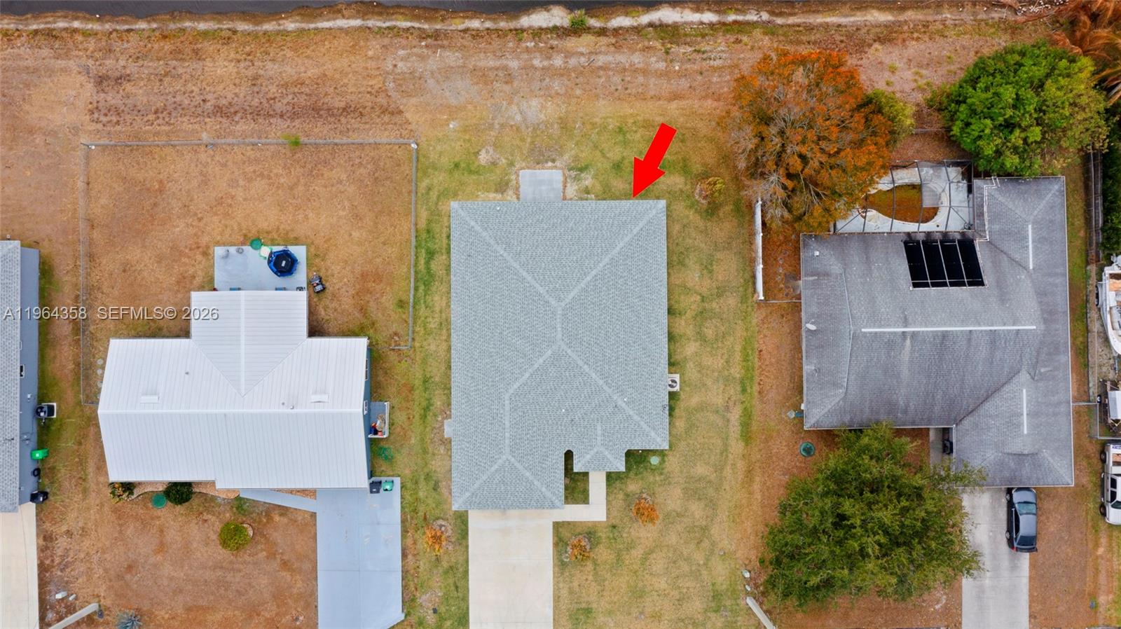 560 SW Carter Ave Port St Lucie, FL 34983