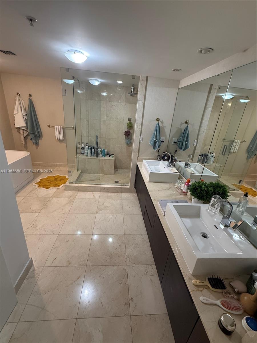 image St Tropez Sunny Isles7