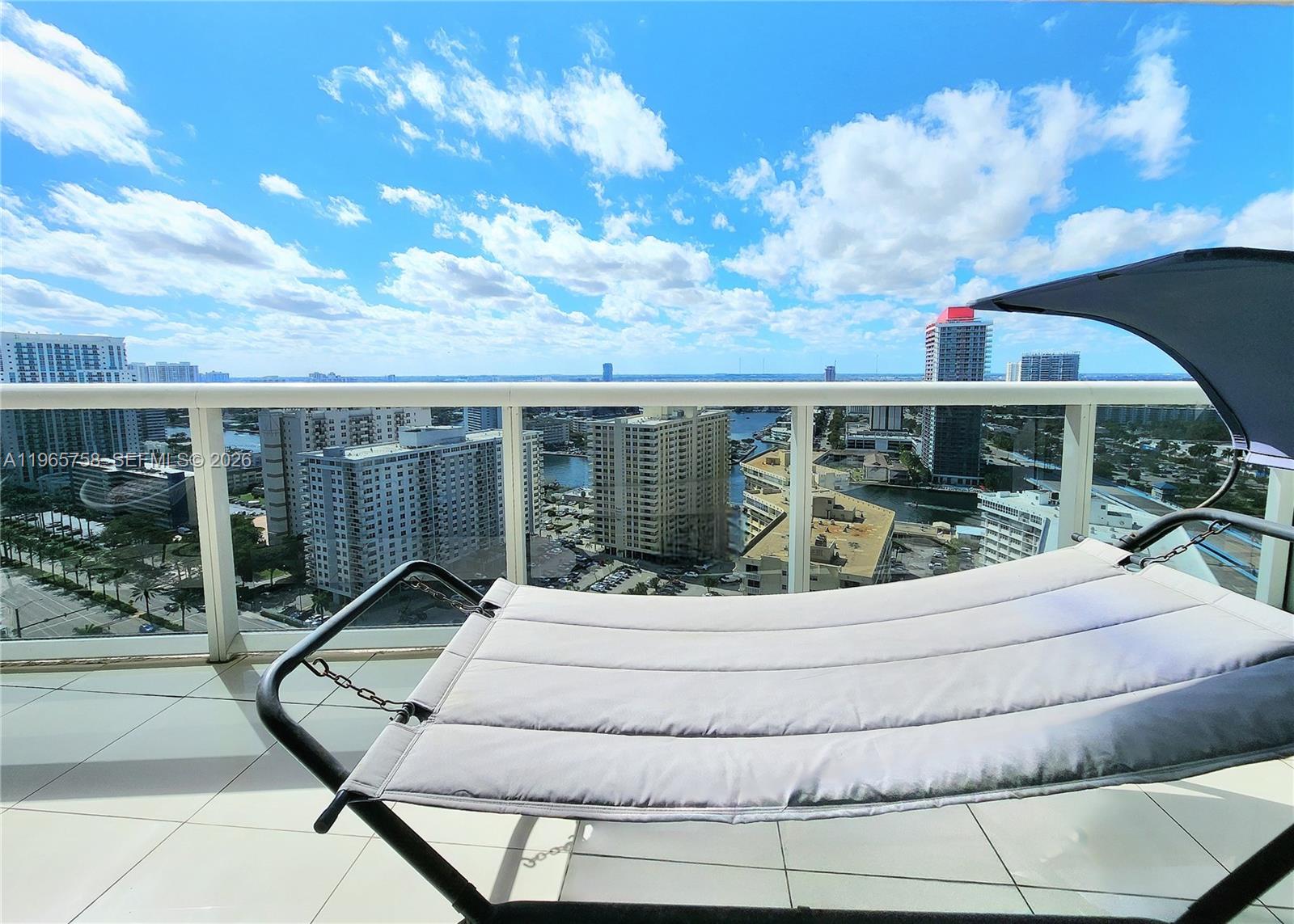 1800 S Ocean Dr #2406 Hallandale Beach, FL 33009