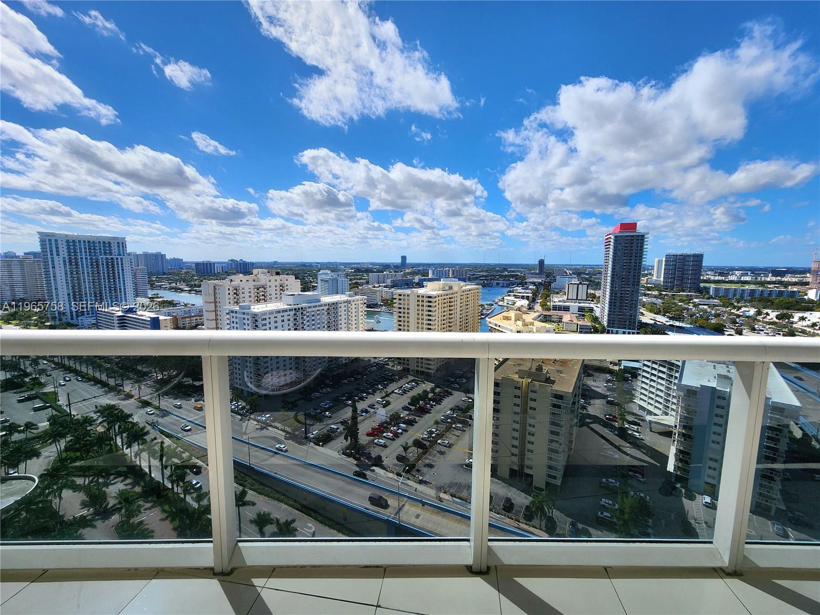 1800 S Ocean Dr #2406 Hallandale Beach, FL 33009