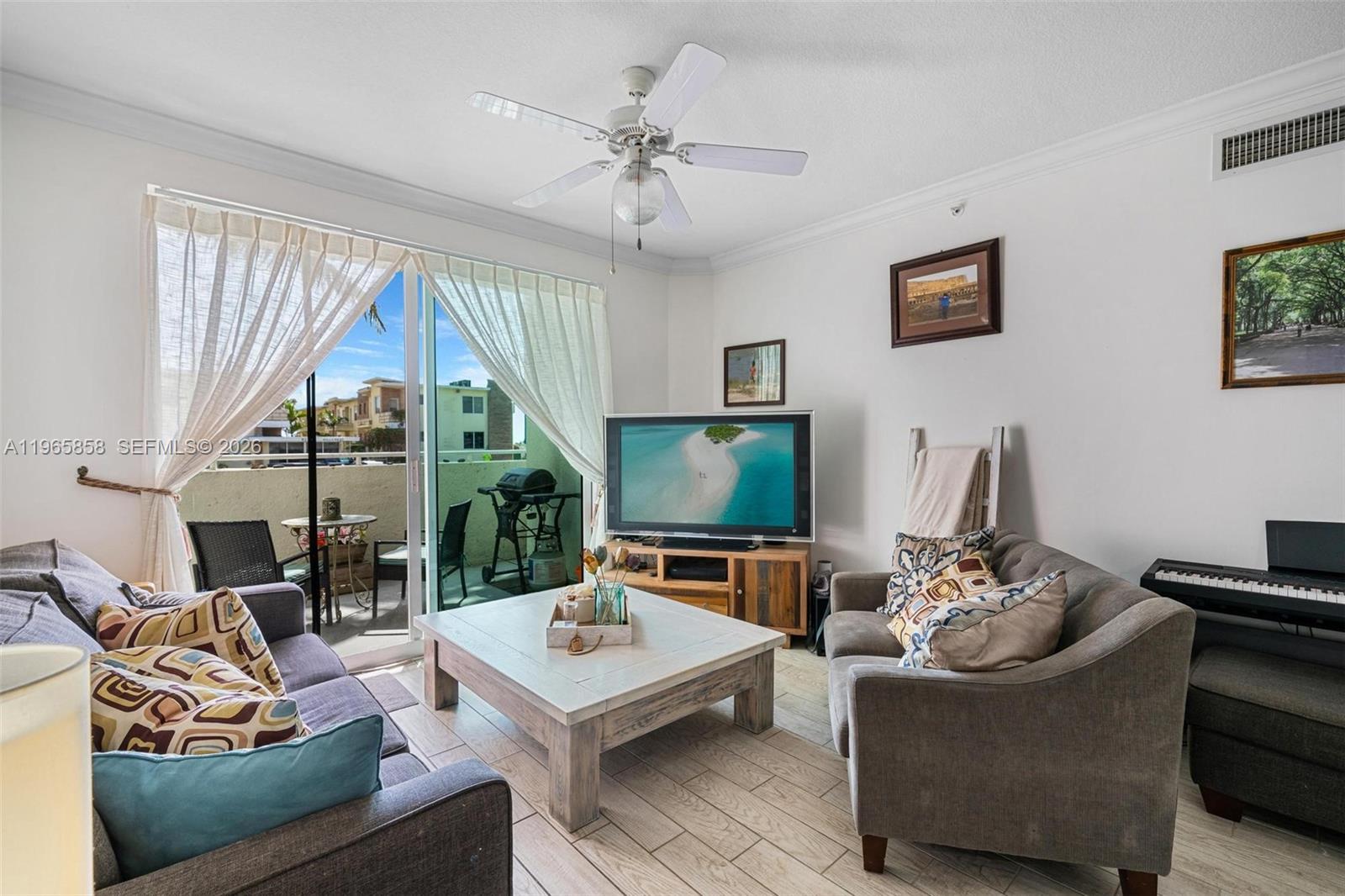 9172 Collins Ave #210 Surfside, FL 33154