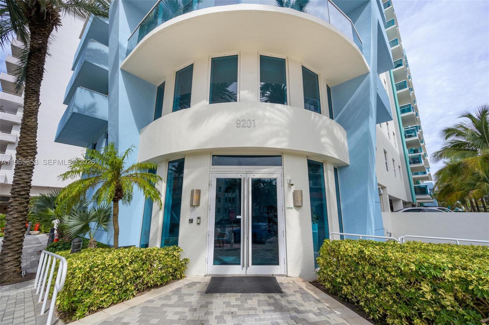 9172 Collins Ave #210 Surfside, FL 33154