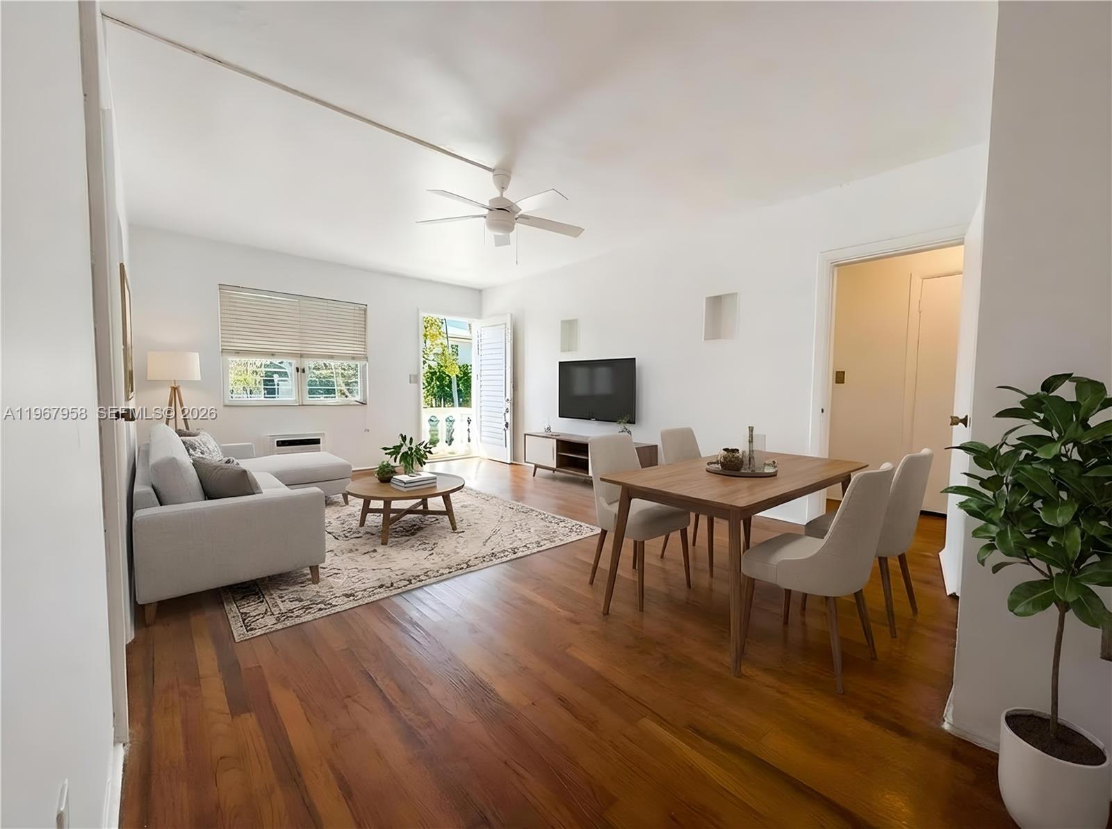 841 W 40th St #2 Miami Beach, FL 33140