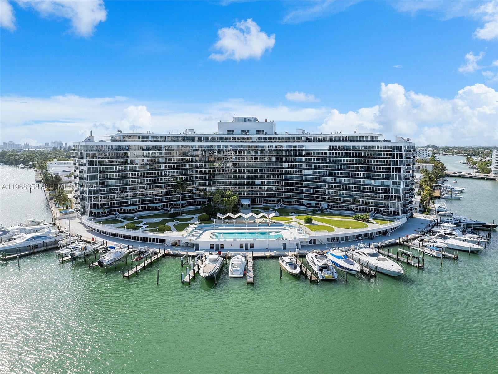 900 Bay Dr #125 Miami Beach, FL 33141