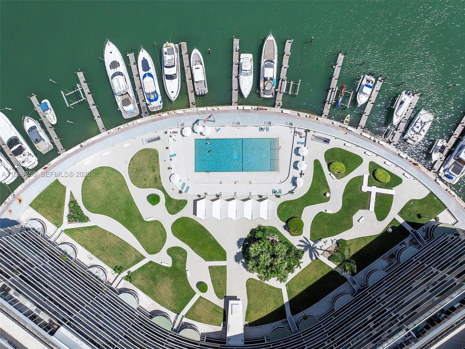 900 Bay Dr #125 Miami Beach, FL 33141