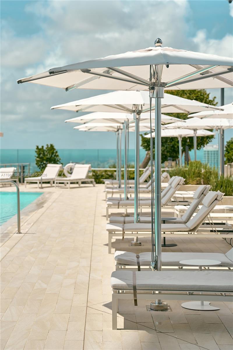 image Aston Martin Residences16