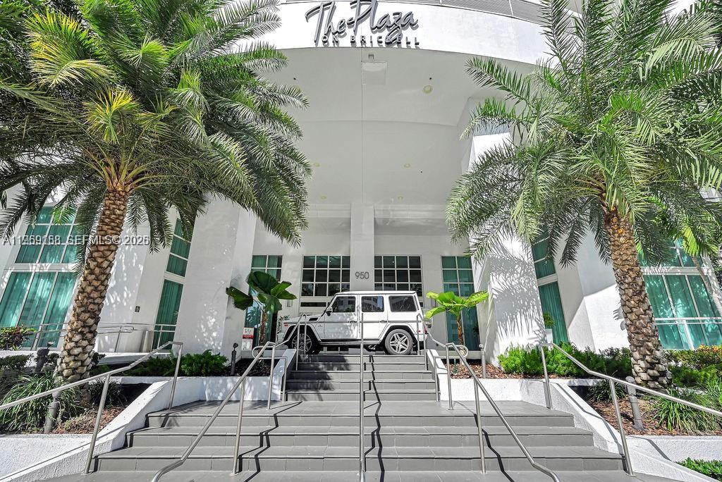 image The Plaza on Brickell East2