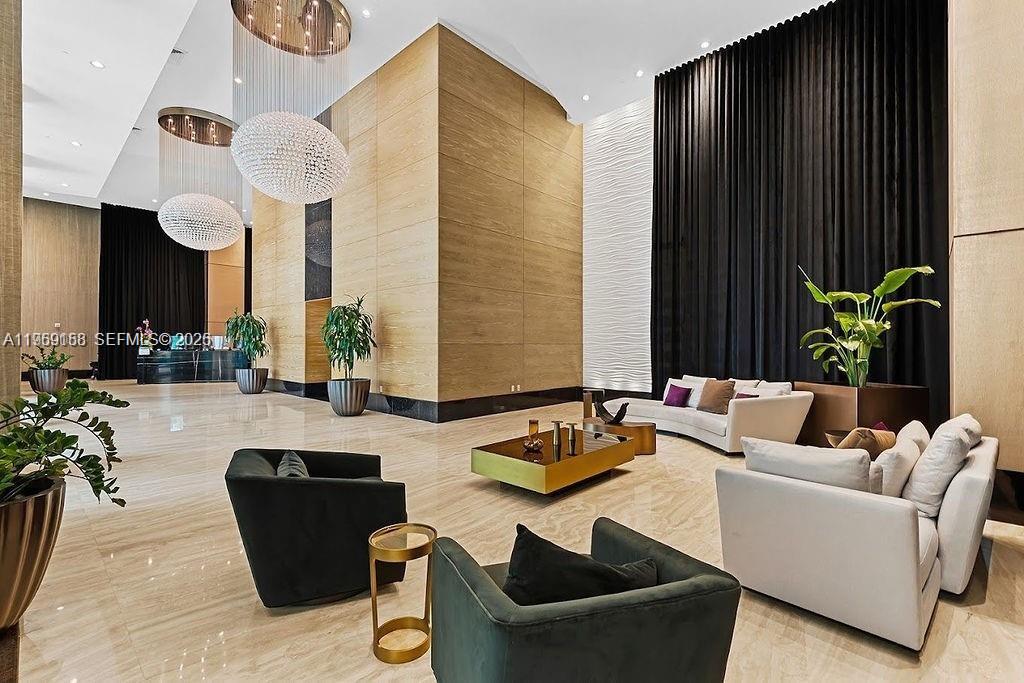 image The Plaza on Brickell East41