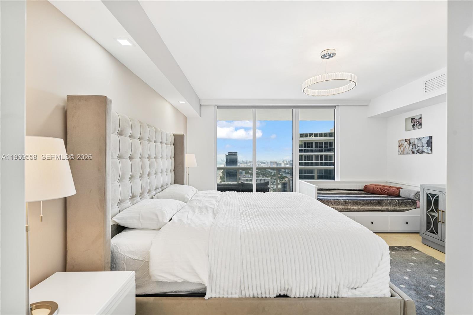 image Beach Club 216