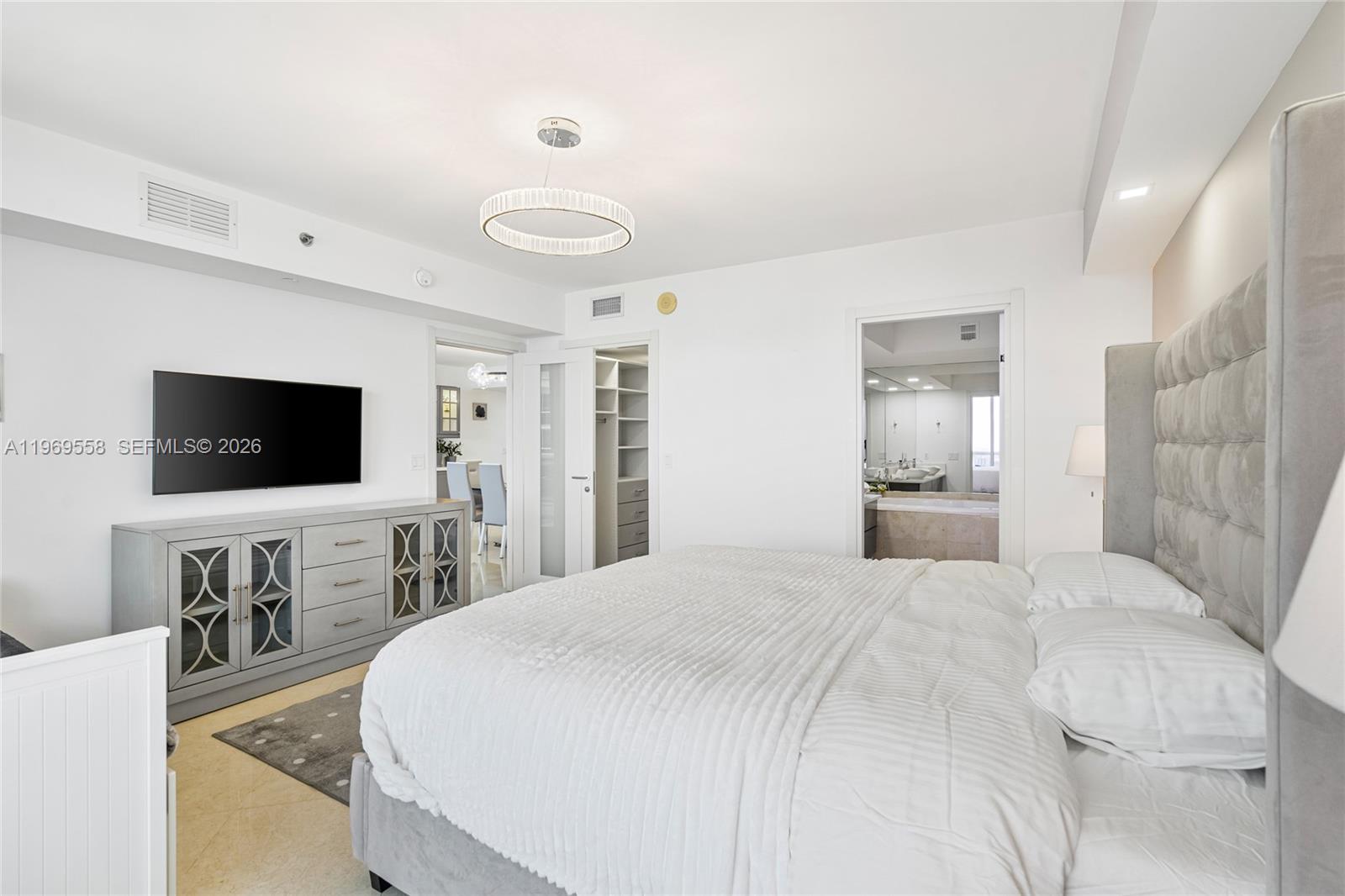 image Beach Club 217