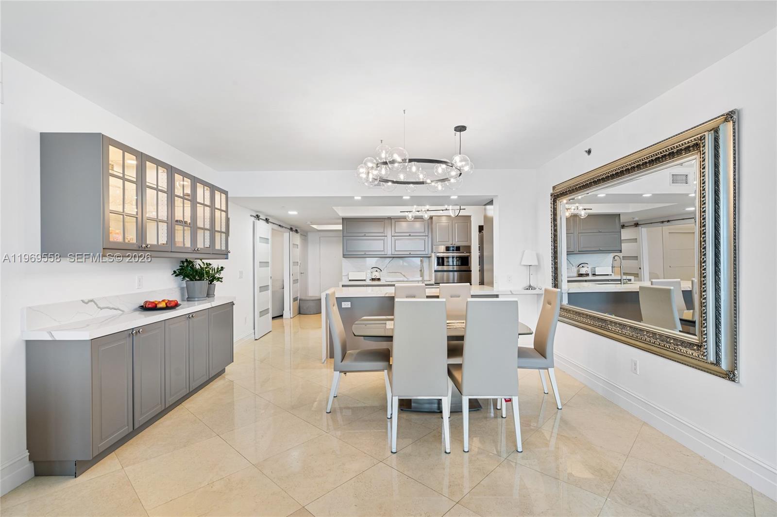 image Beach Club 223