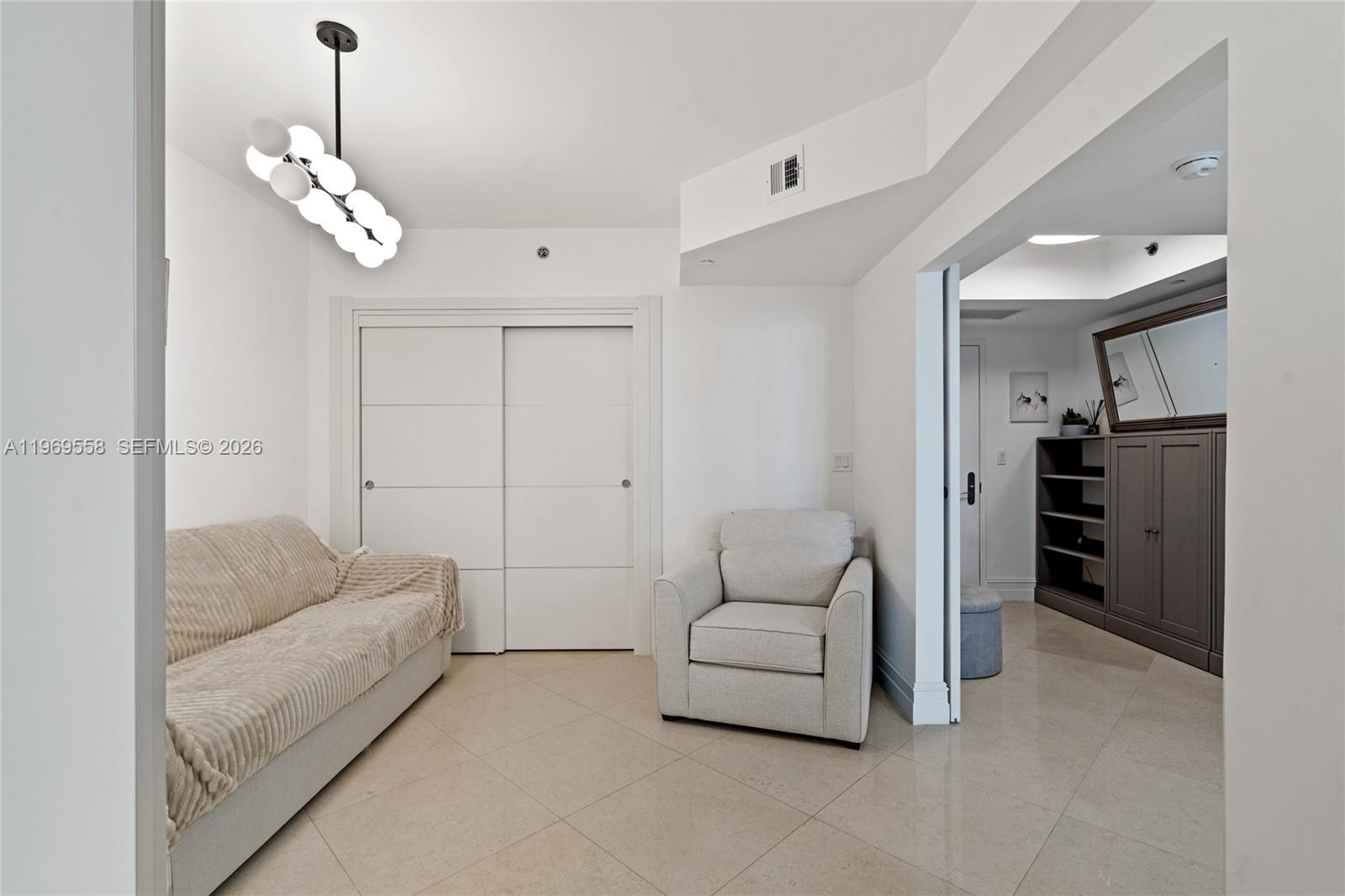 image Beach Club 230