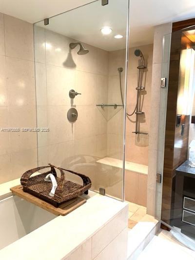 image The Carillon Center Tower18