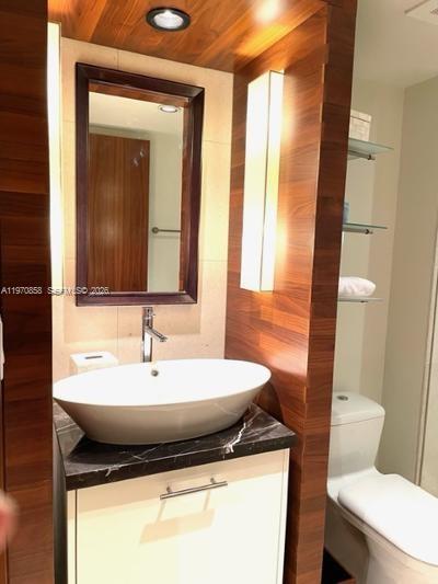 image The Carillon Center Tower23