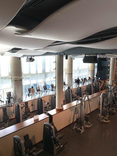 image The Carillon Center Tower32