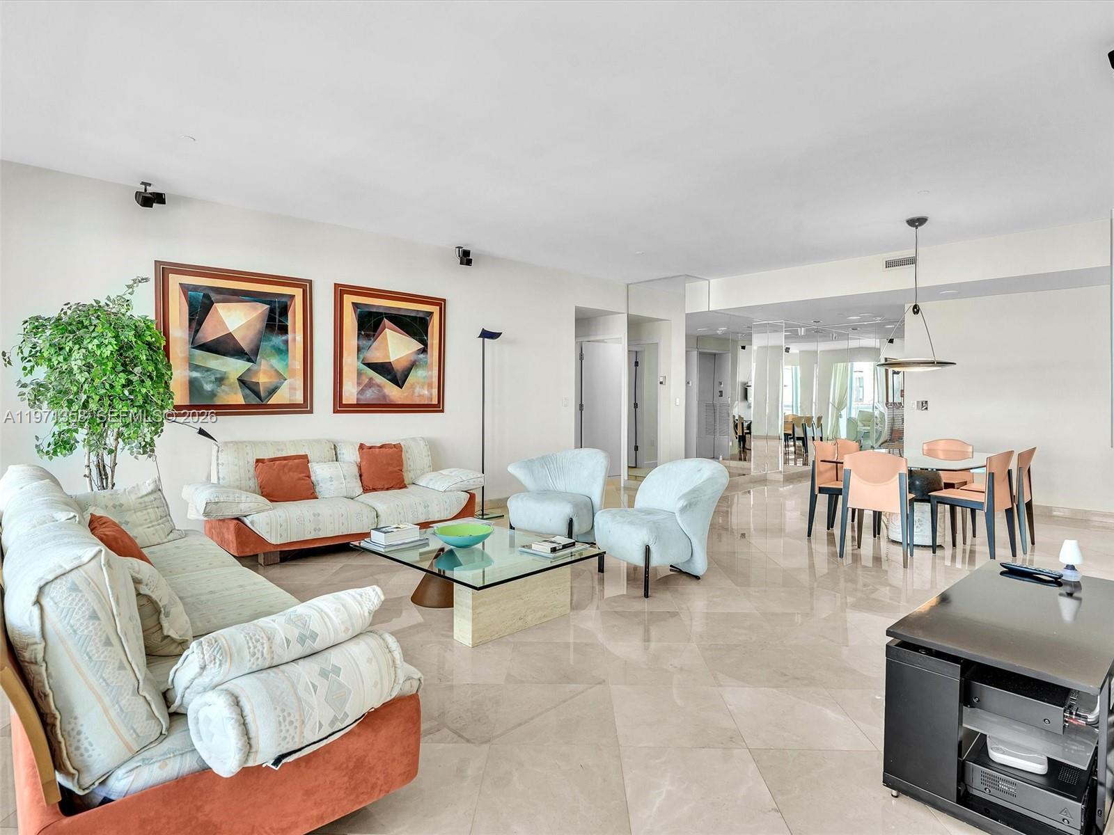 10101 Collins Ave #18C + CABANA Bal Harbour, FL 33154