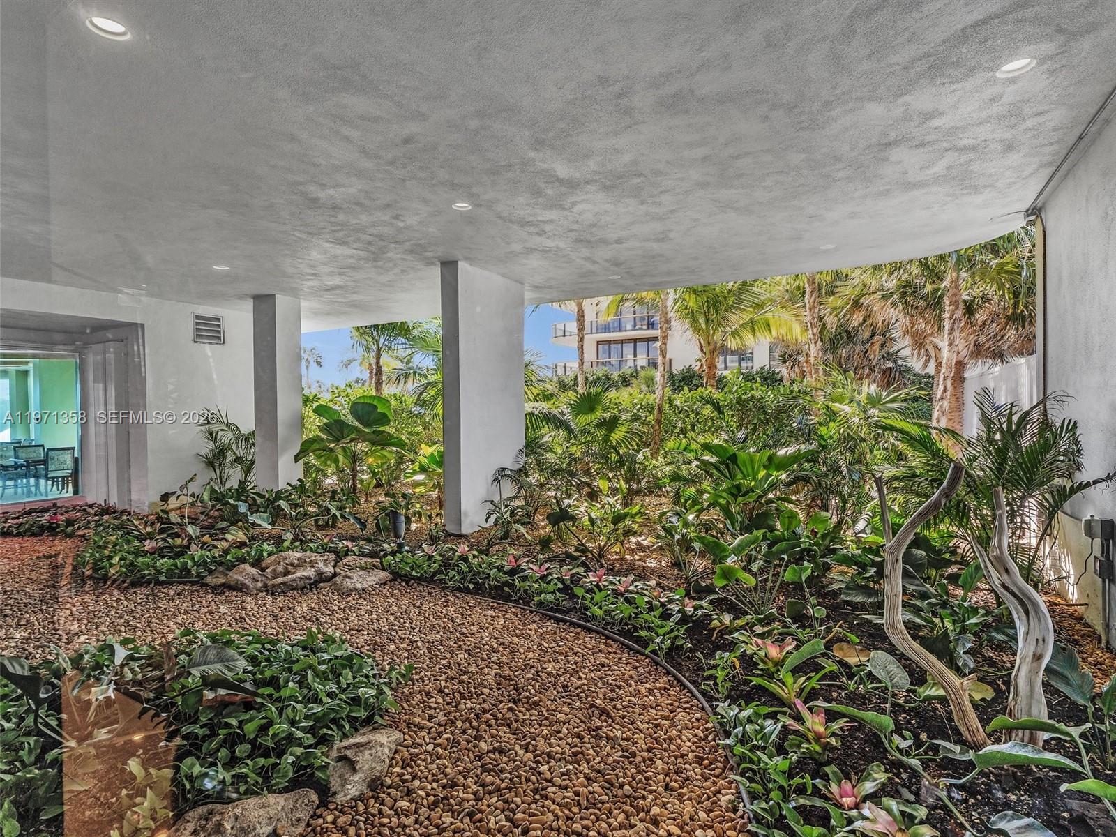 10101 Collins Ave #18C + CABANA Bal Harbour, FL 33154