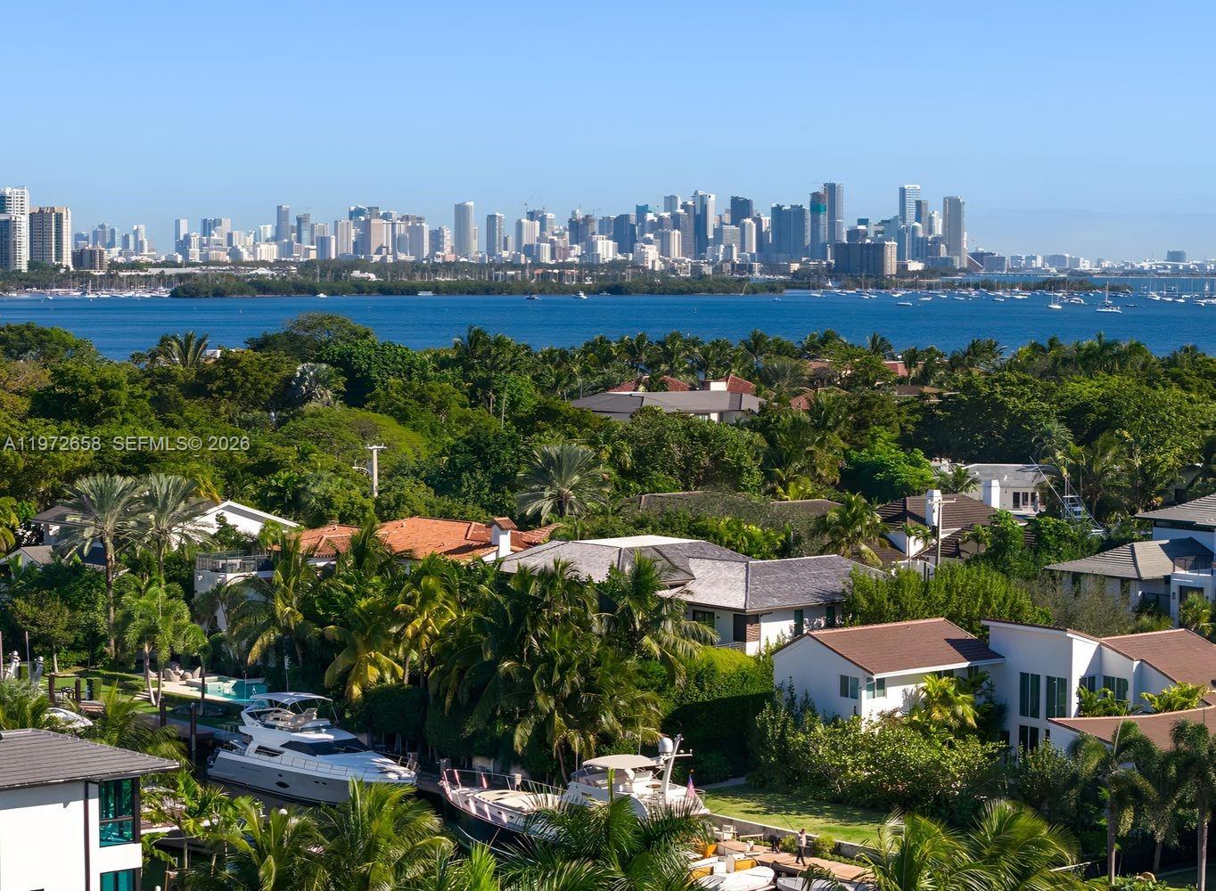 6850 Sunrise Ct Coral Gables, FL 33133