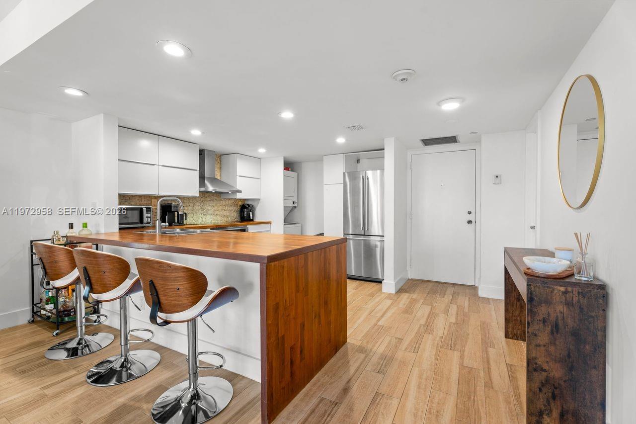 image Brickell Place III7