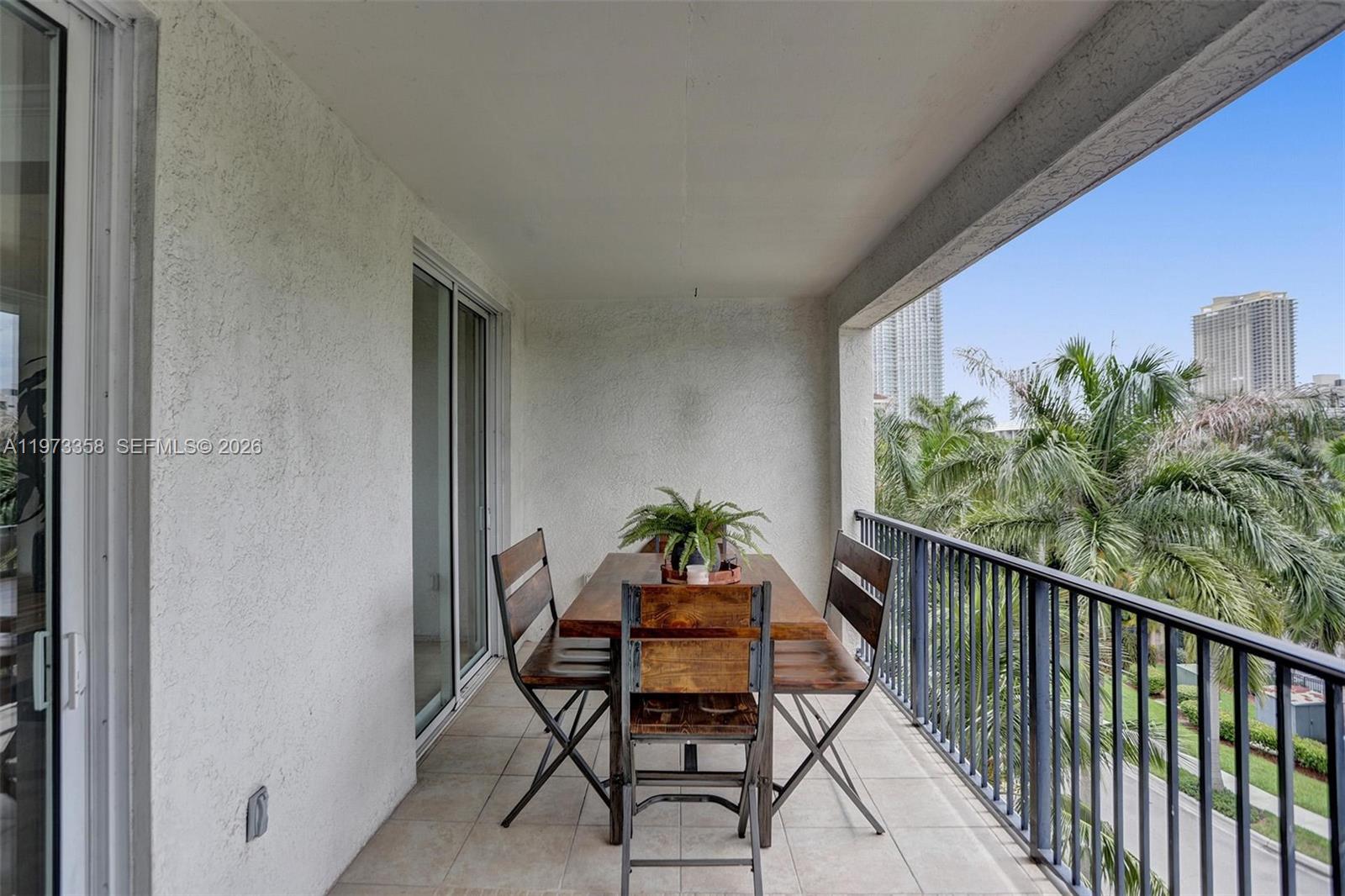17100 N Bay Rd #1501 Sunny Isles Beach, FL 33160