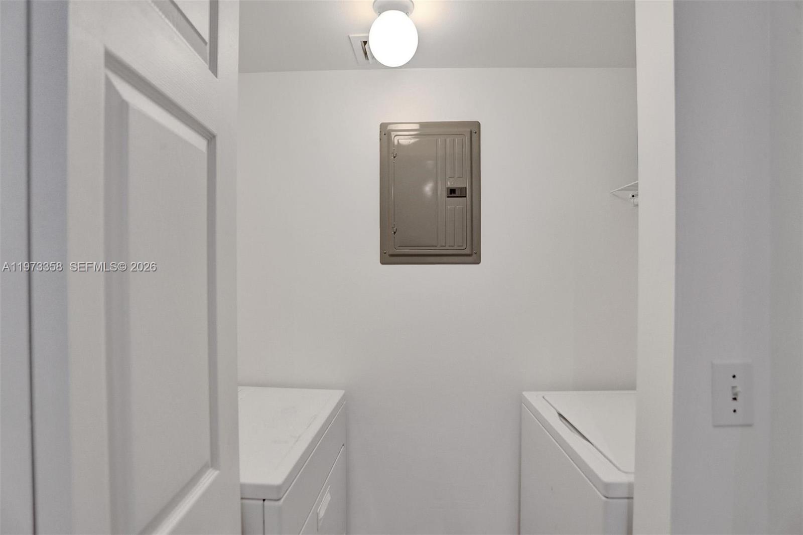 17100 N Bay Rd #1501 Sunny Isles Beach, FL 33160