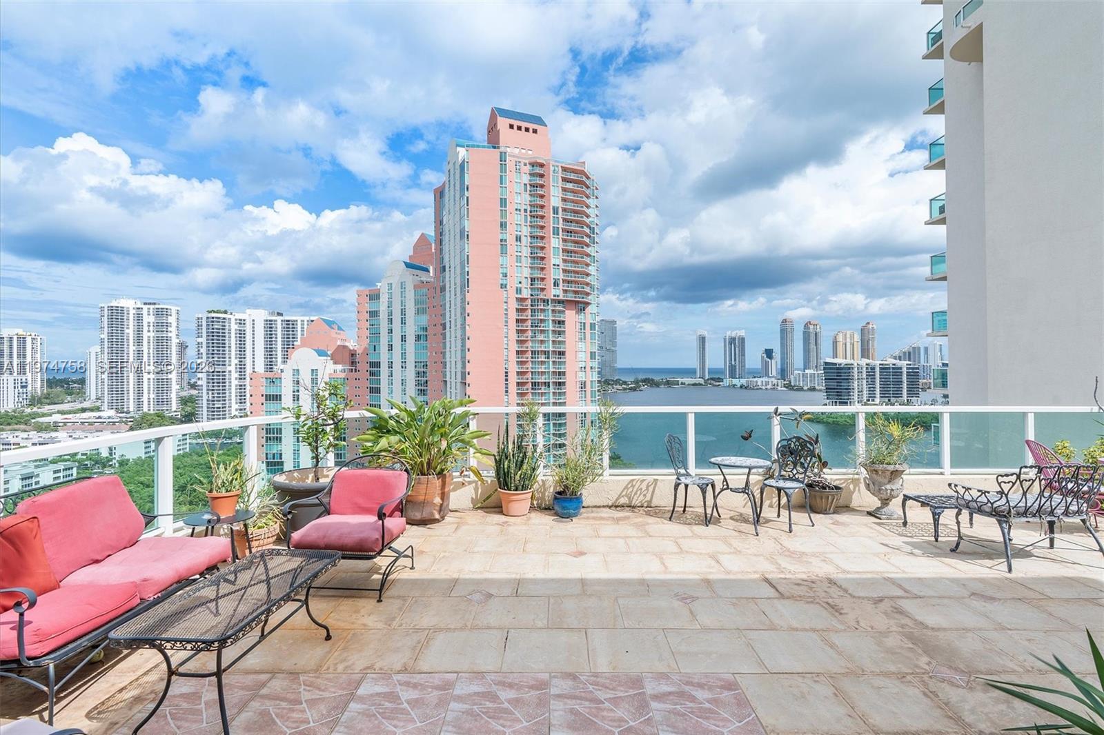 3340 NE 190th St #1808 Aventura, FL 33180