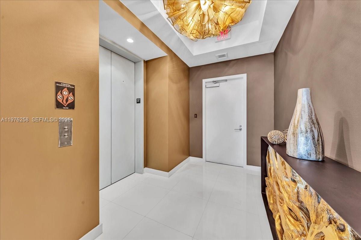 851 NE 1st Ave #3711 Miami, FL 33132