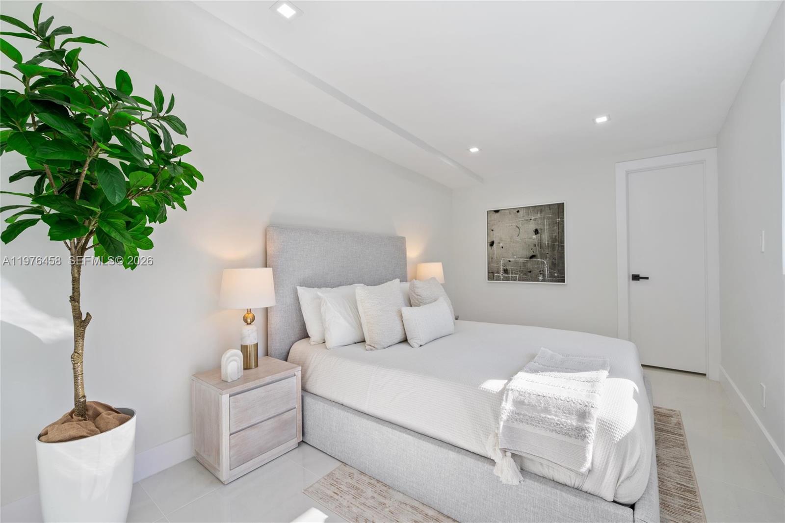 1931 186th Dr North Miami Beach, FL 33179