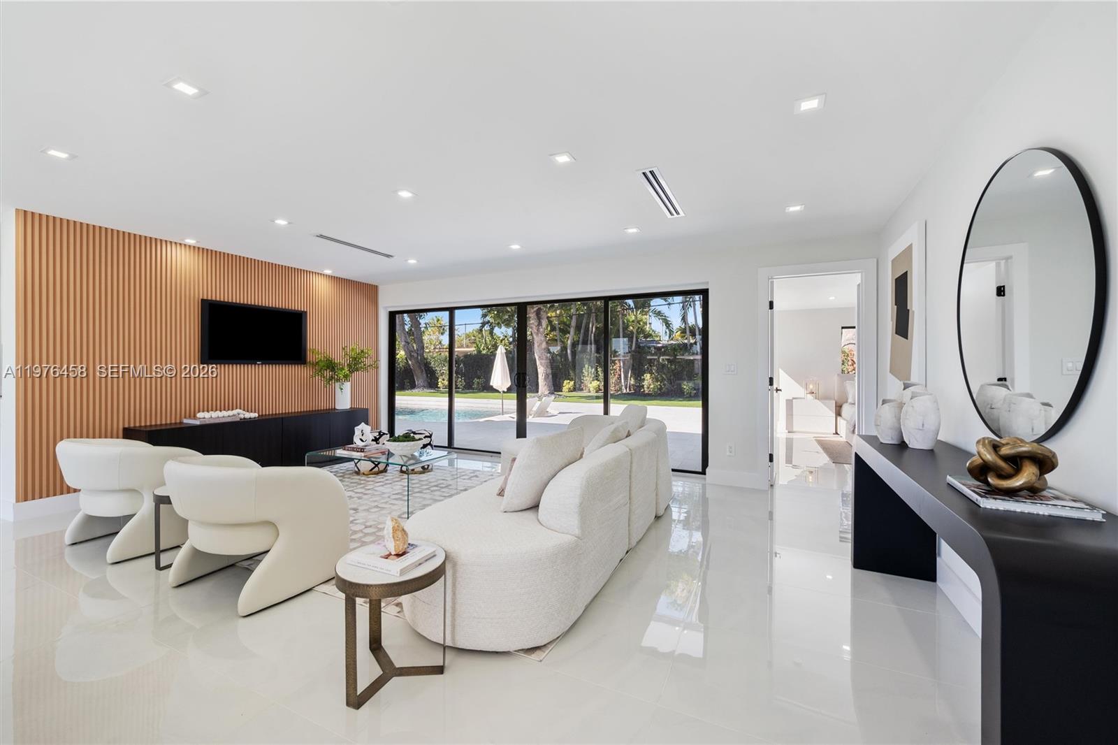 1931 186th Dr North Miami Beach, FL 33179