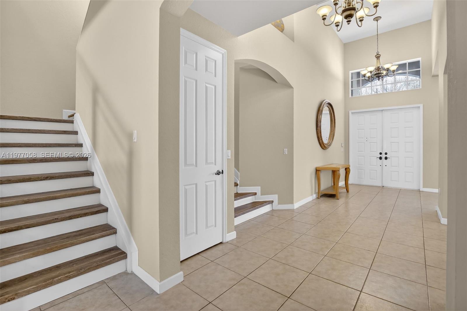 19151 N Hibiscus St Weston, FL 33332