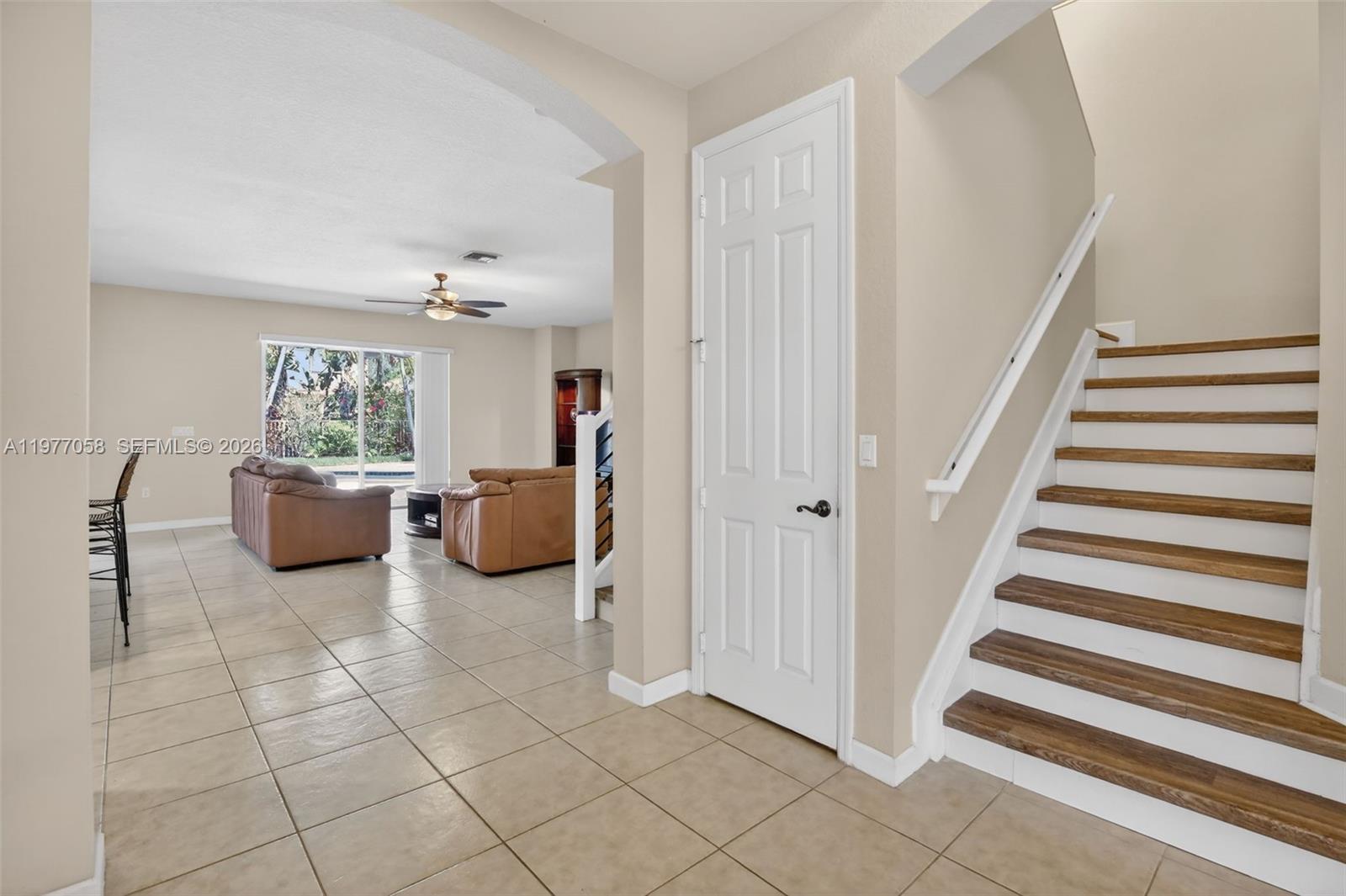 19151 N Hibiscus St Weston, FL 33332