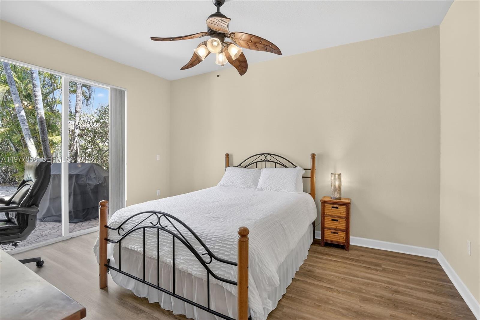 19151 N Hibiscus St Weston, FL 33332