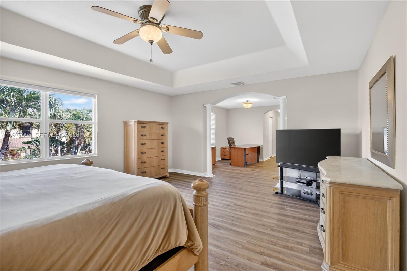 19151 N Hibiscus St Weston, FL 33332