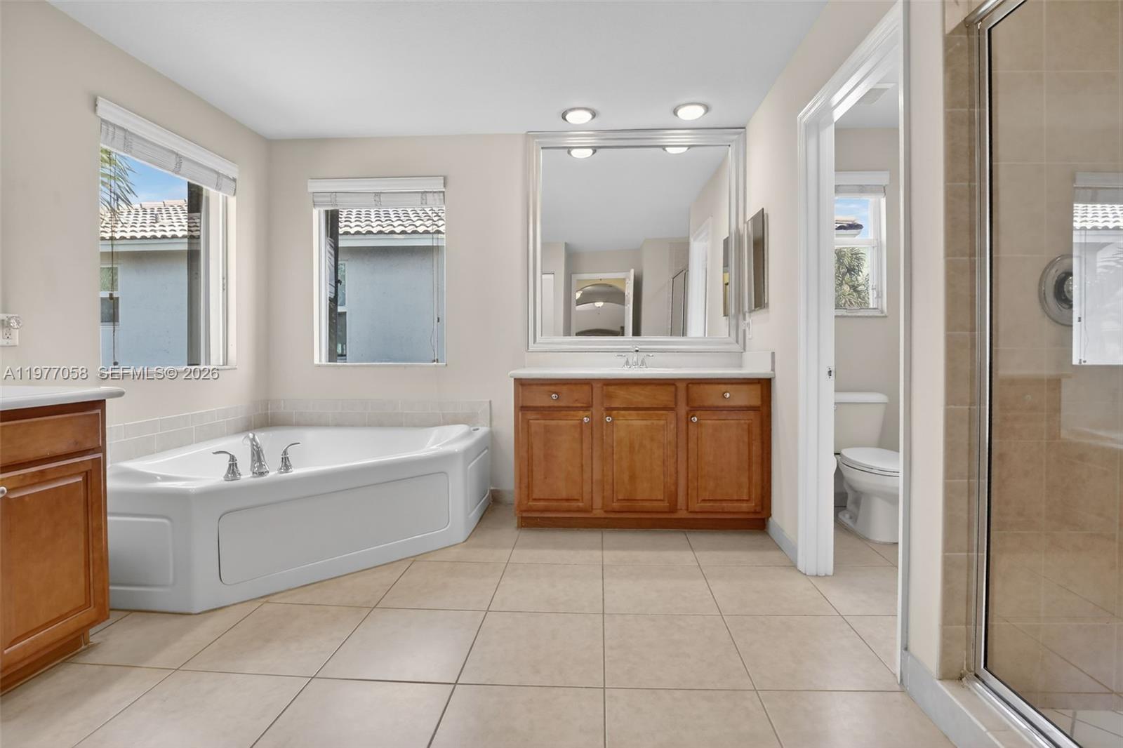 19151 N Hibiscus St Weston, FL 33332