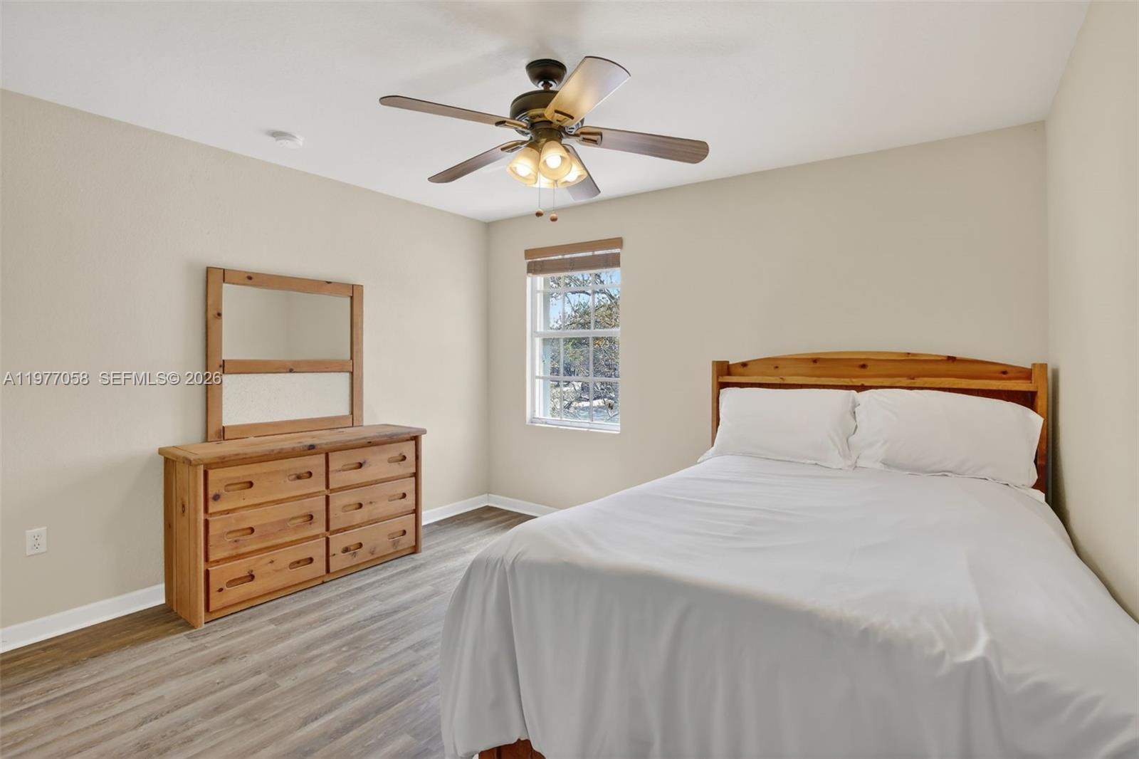 19151 N Hibiscus St Weston, FL 33332