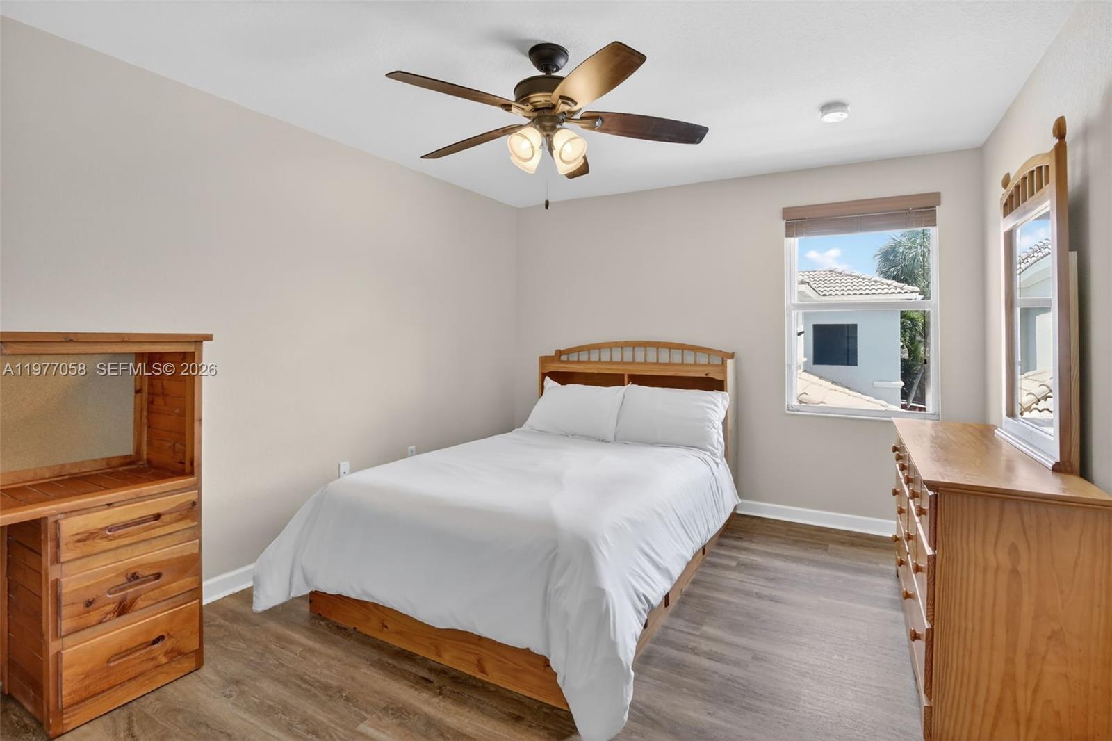 19151 N Hibiscus St Weston, FL 33332