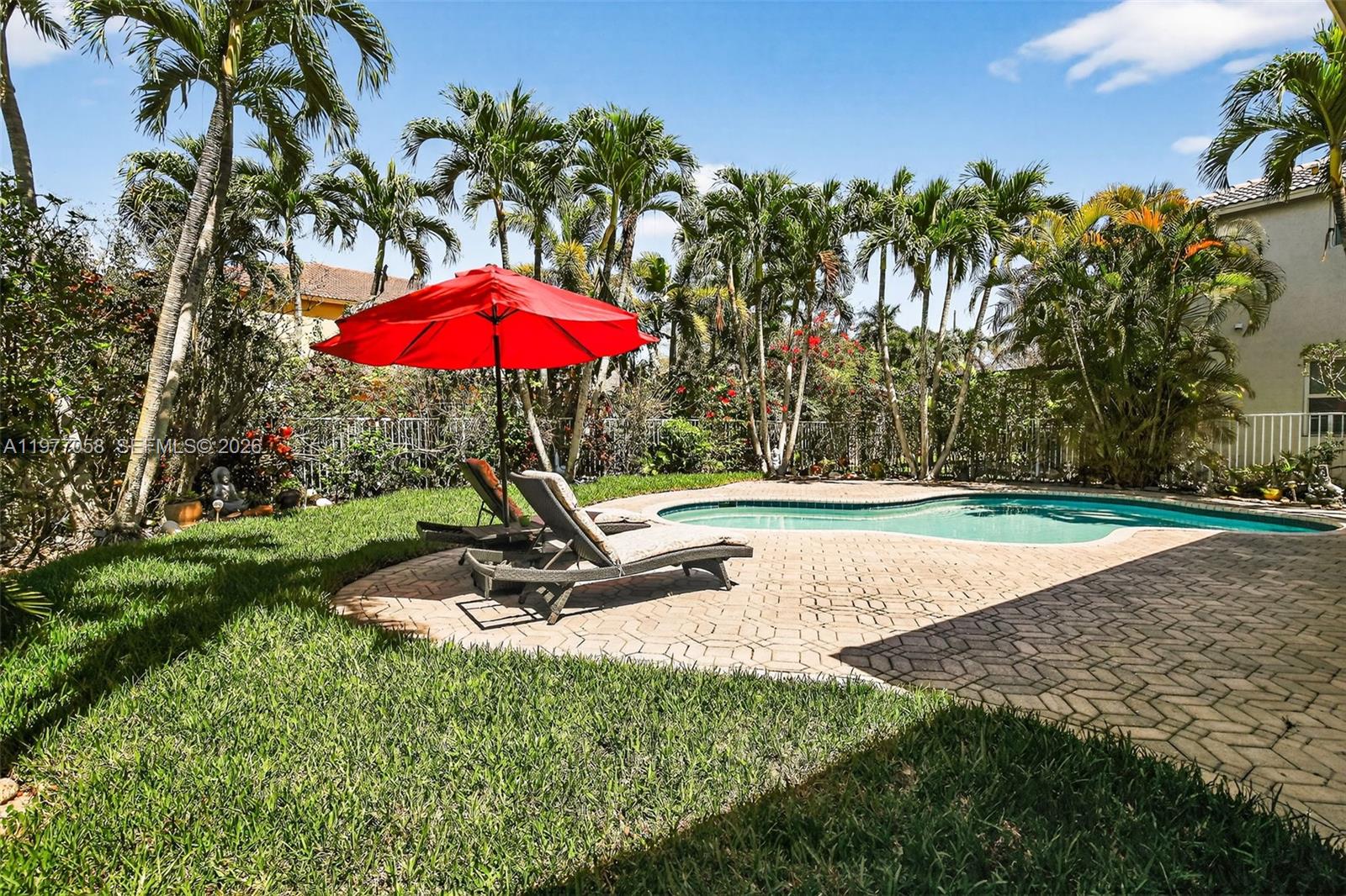 19151 N Hibiscus St Weston, FL 33332