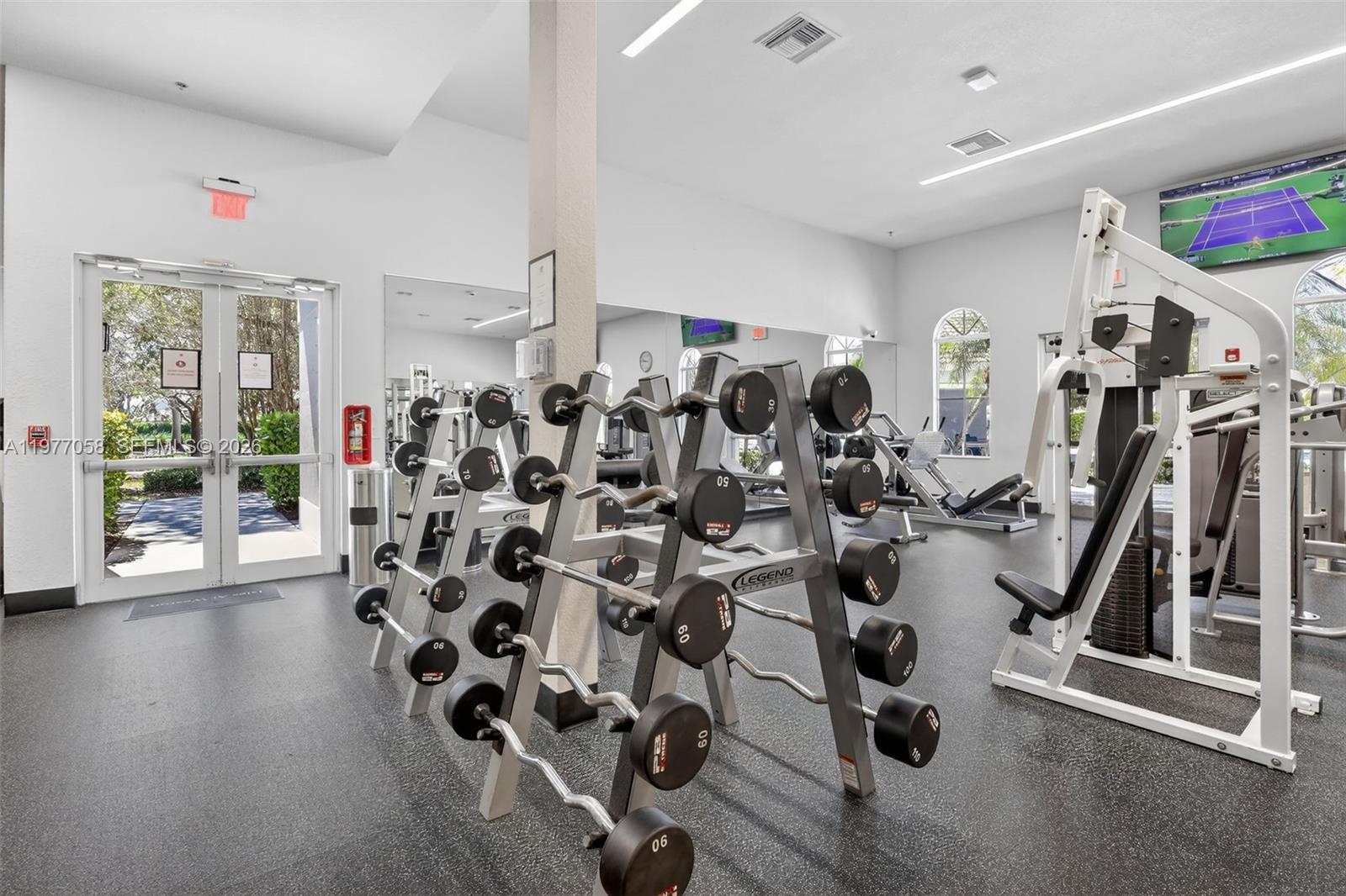 19151 N Hibiscus St Weston, FL 33332