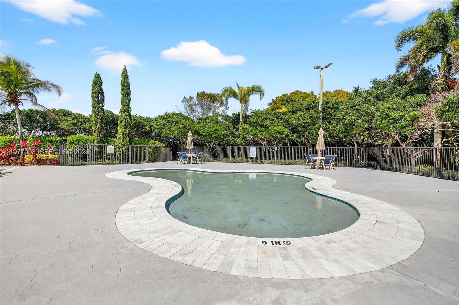 19151 N Hibiscus St Weston, FL 33332