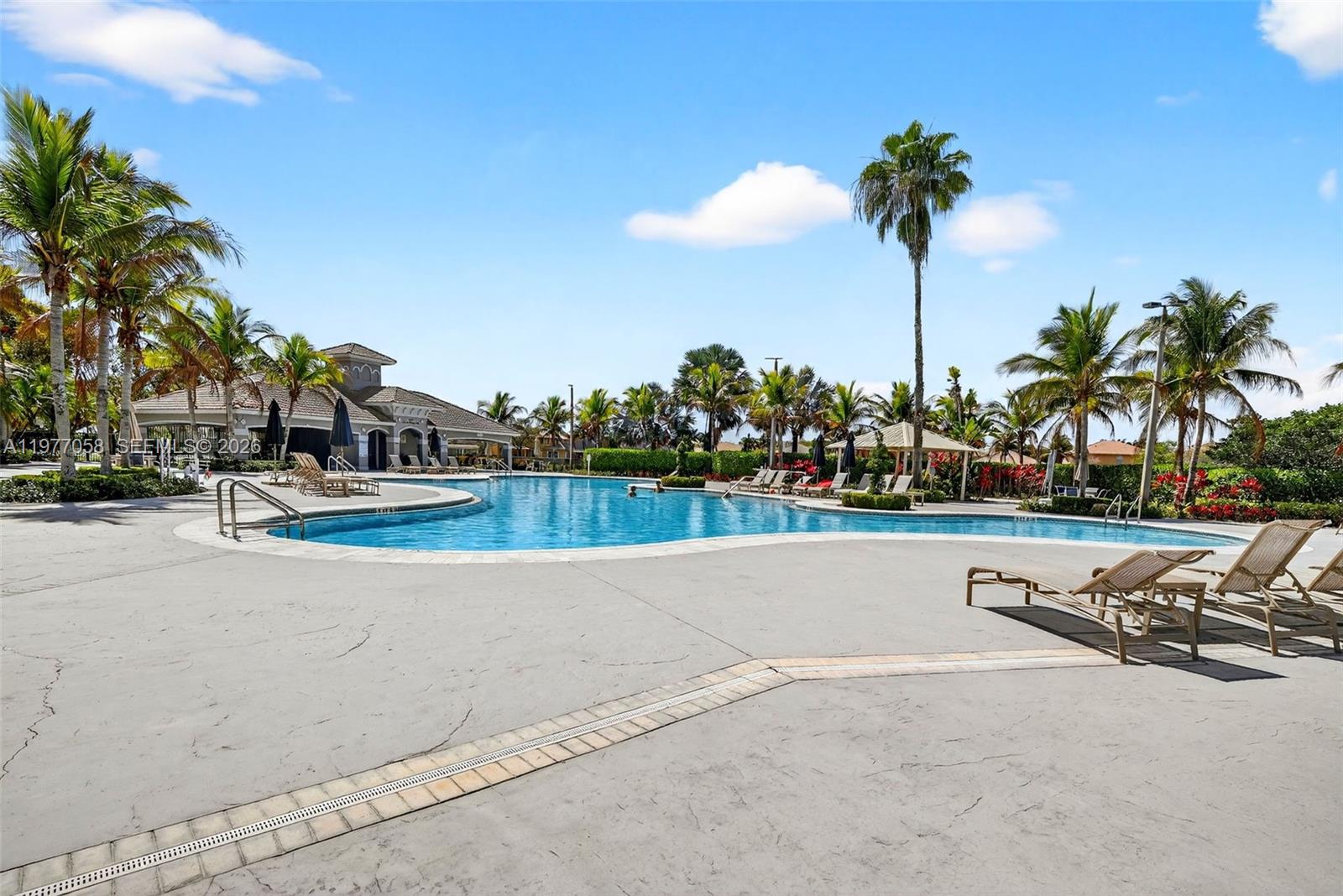 19151 N Hibiscus St Weston, FL 33332