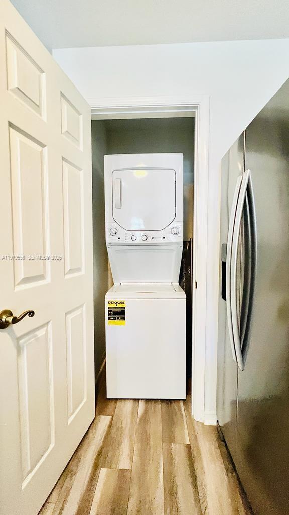 1200 Town Ctr Dr #420 Jupiter, FL 33458