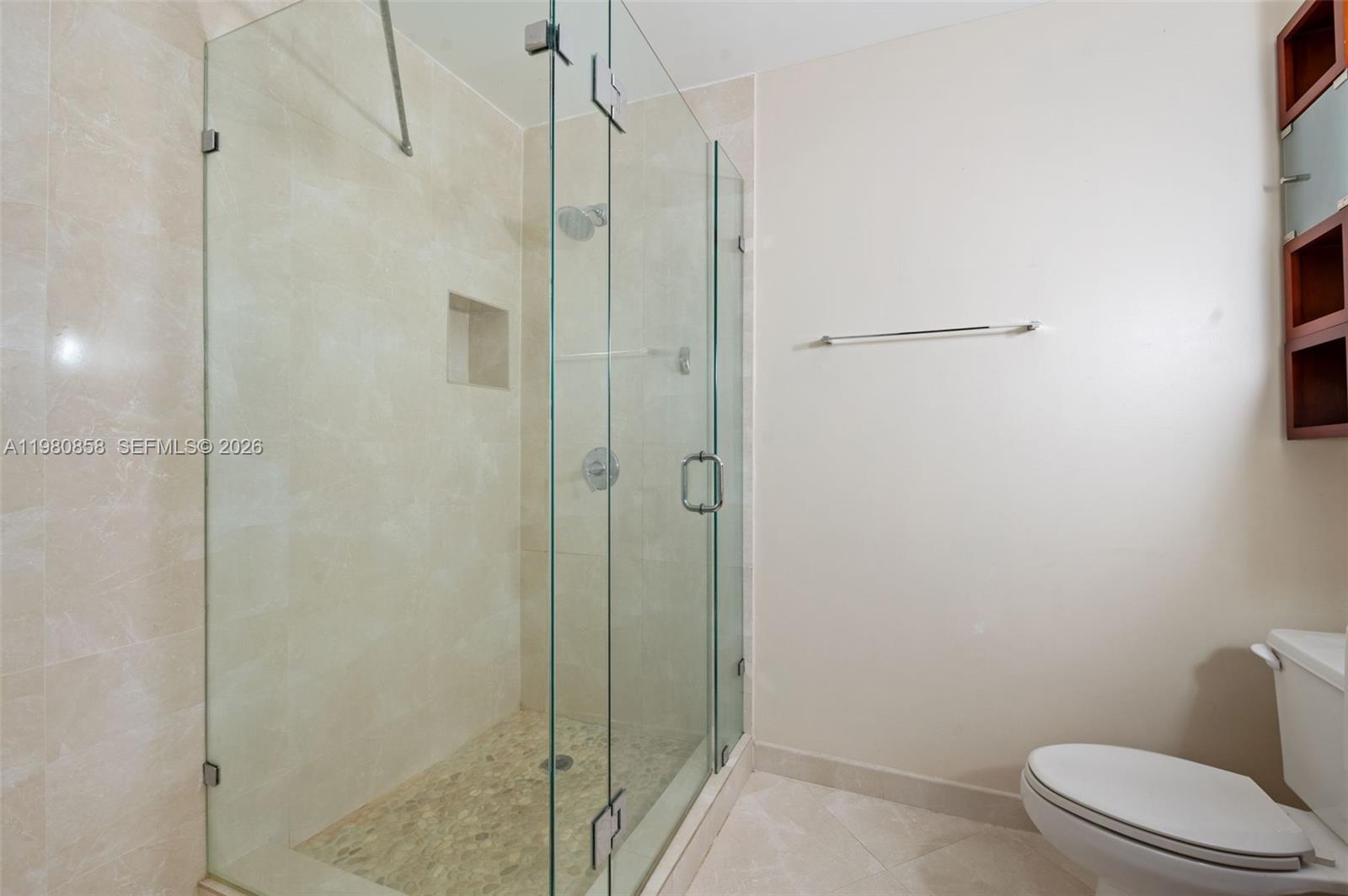 10252 NW 52nd Ter Doral, FL 33178