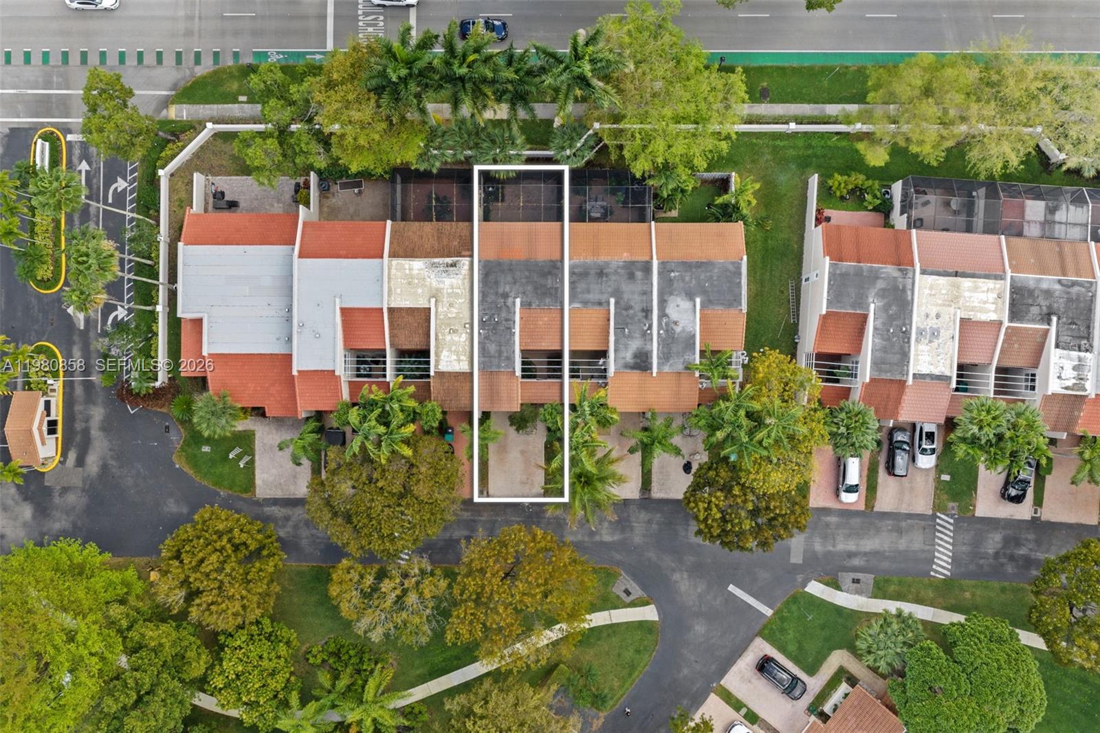 10252 NW 52nd Ter Doral, FL 33178