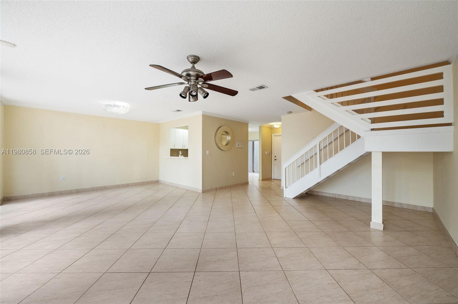 10252 NW 52nd Ter Doral, FL 33178